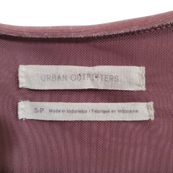 Urban Outfitters Goldmine Velvet Pink Romper Soft Girl Coquette Pastel Goth S - Picture 13 of 13